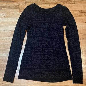 Lululemon women’s sheer top. Size 6